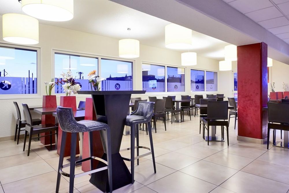 Kyriad Belfort Centre Gare Étterem fotó